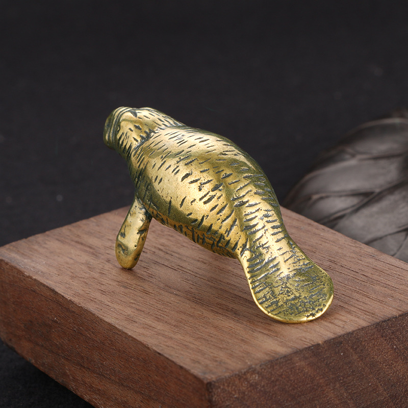 Brass Florida Manatee Decorati - Office Furniture Warehouse ulasan dan harga