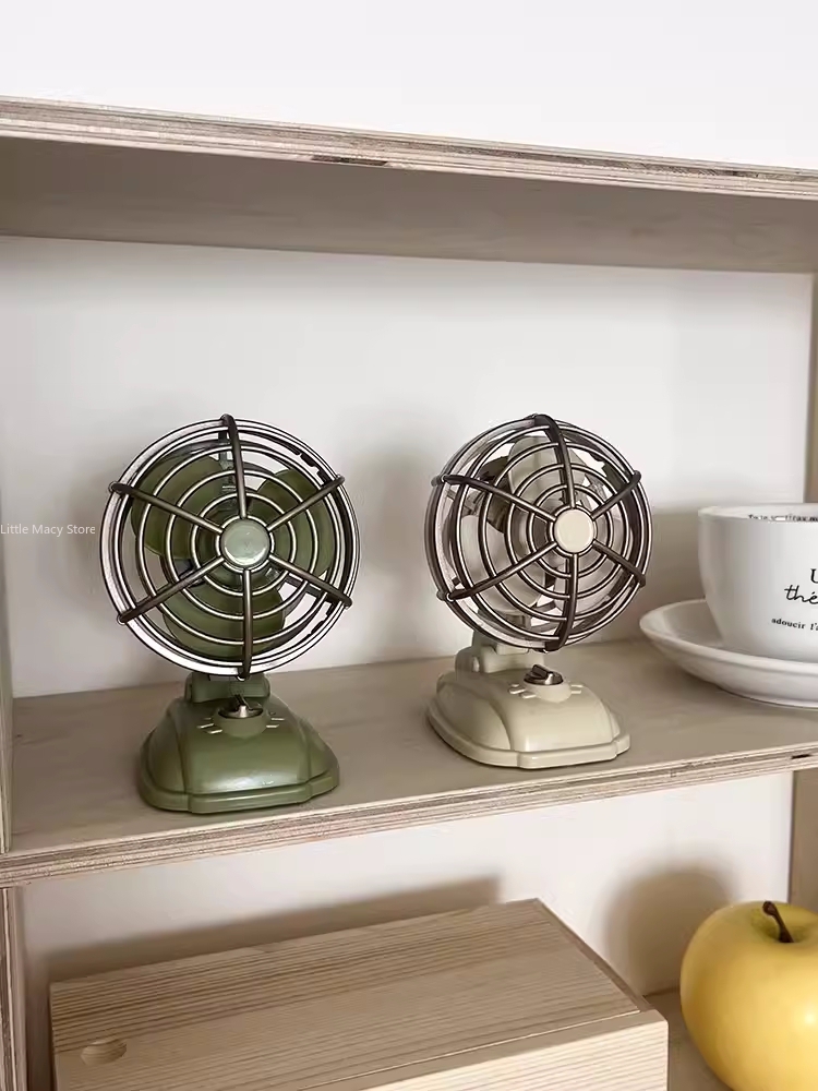 Retro Desktop Small Fan USB Ch - Office Furniture Warehouse ulasan dan harga